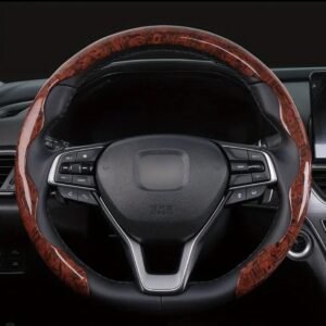 زوج من جناحي السيارة