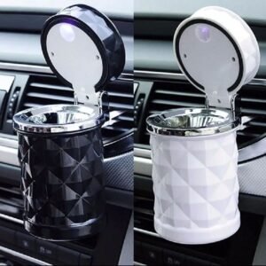 زوج من جناحي السيارة