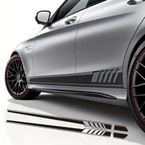 زوج من جناحي السيارة